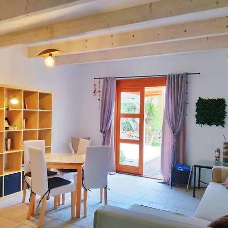 Holiday home 7lemonshouse Lajares